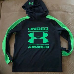Underarmour hooded shirt